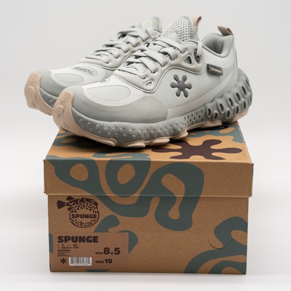 Size 8.5 - SPUNGE x Rizzoli Osmosis Salehe Bembury Signature Signed Box Gray - Picture 16 of 16